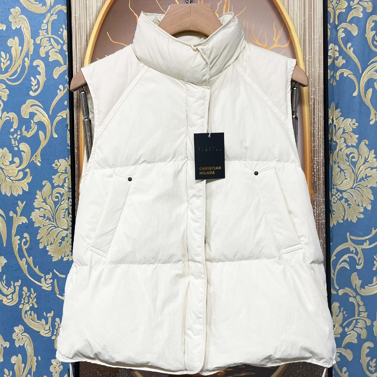 定価8万★christian milada・ミラノ発・ダウンベスト★ダックダウン90% 軽量 防寒 着せ アウター ダウンジャケット カジュアル L/48拍卖