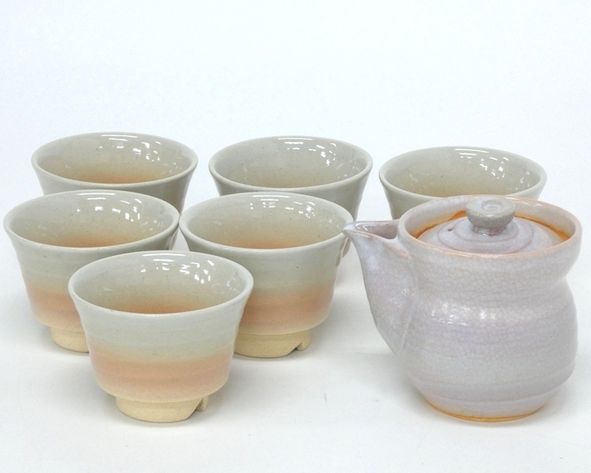 S693Sちょる【伝統工芸品】萩焼 急須と湯のみ6客セット<萩殿窯他> 素朴 温かみのある 陶器 使い込むほどに風合 来客用 状態良好品 拍卖