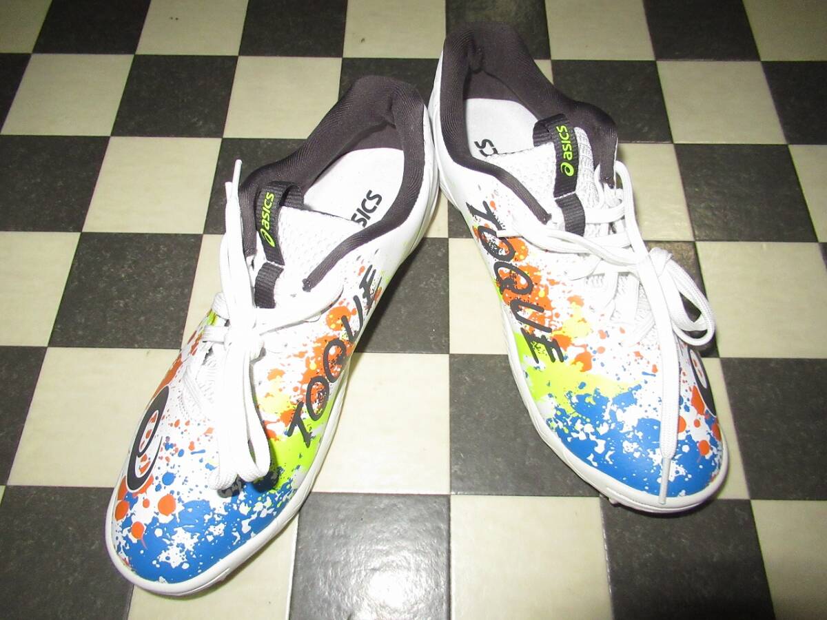 ★アシックス★美品 トッキ8TF /TOQUE 8 TF 25.5cm ホワイト/グラファイトグレー拍卖