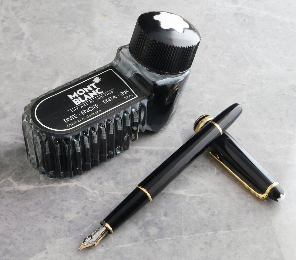 モンブラン マイスターシュテュック 144 後期モデル EF 極細字(Montblanc Meisterstck #144)+インク付き拍卖