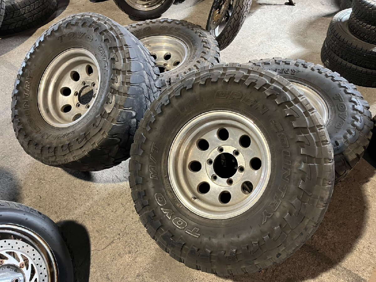 □ Mickey Thompson ミッキートンプソン 15インチ 15×8J 6H PCD139.7 ET-28 トーヨー オープンカントリー 札幌 手渡し歓迎 丘 T-2685 ★拍卖