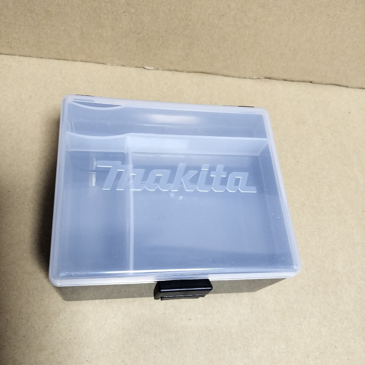マキタ makita 小物入パーツケース拍卖