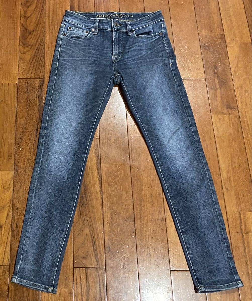 ■AMERICAN EAGLE OUTFITTERS■アメリカンイーグルのストレッチスキニーデニム(ジーンズ)■W29拍卖