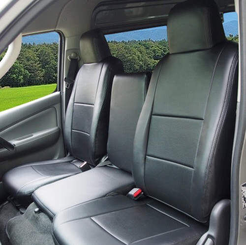 アズール AZ02R03 シートカバー NV350キャラバン E26(H24.6-) 運転席中央席助手席セット 安心の難燃性PVCレザー パンチング拍卖