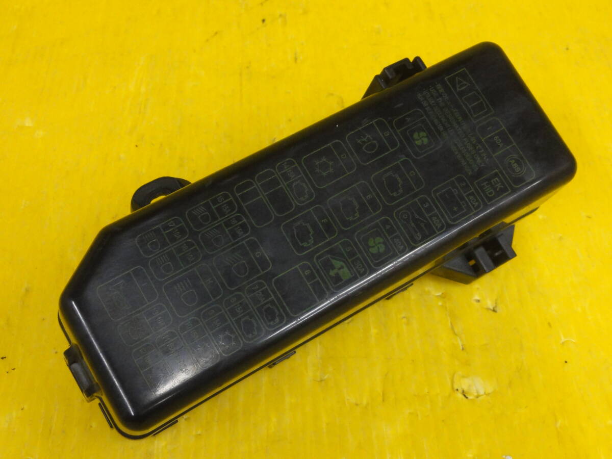 ☆平成15年車 ミツビシ H81W ekワゴン エンジンルーム ヒューズボックス 純正☆F30846 m拍卖