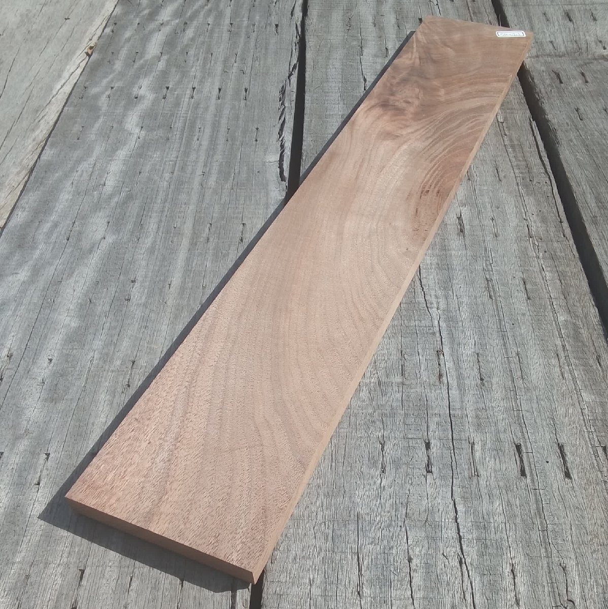 ウォルナット 582×102×13mm 木材 銘木 板材 板 角材 材木 天然木 無垢材 乾燥材 木工 クラフト DIY【20251030024】拍卖