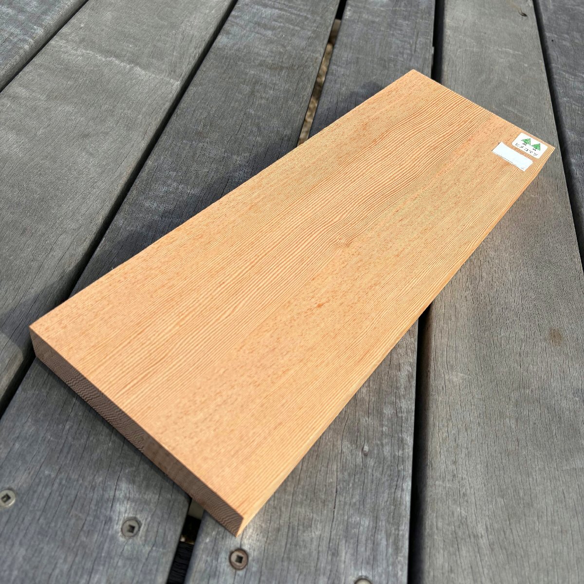 ヒメコマツ 405×143×28mm 木材 乾燥材 DIY 銘木 木工 材木 天然木 無垢材 1014060拍卖