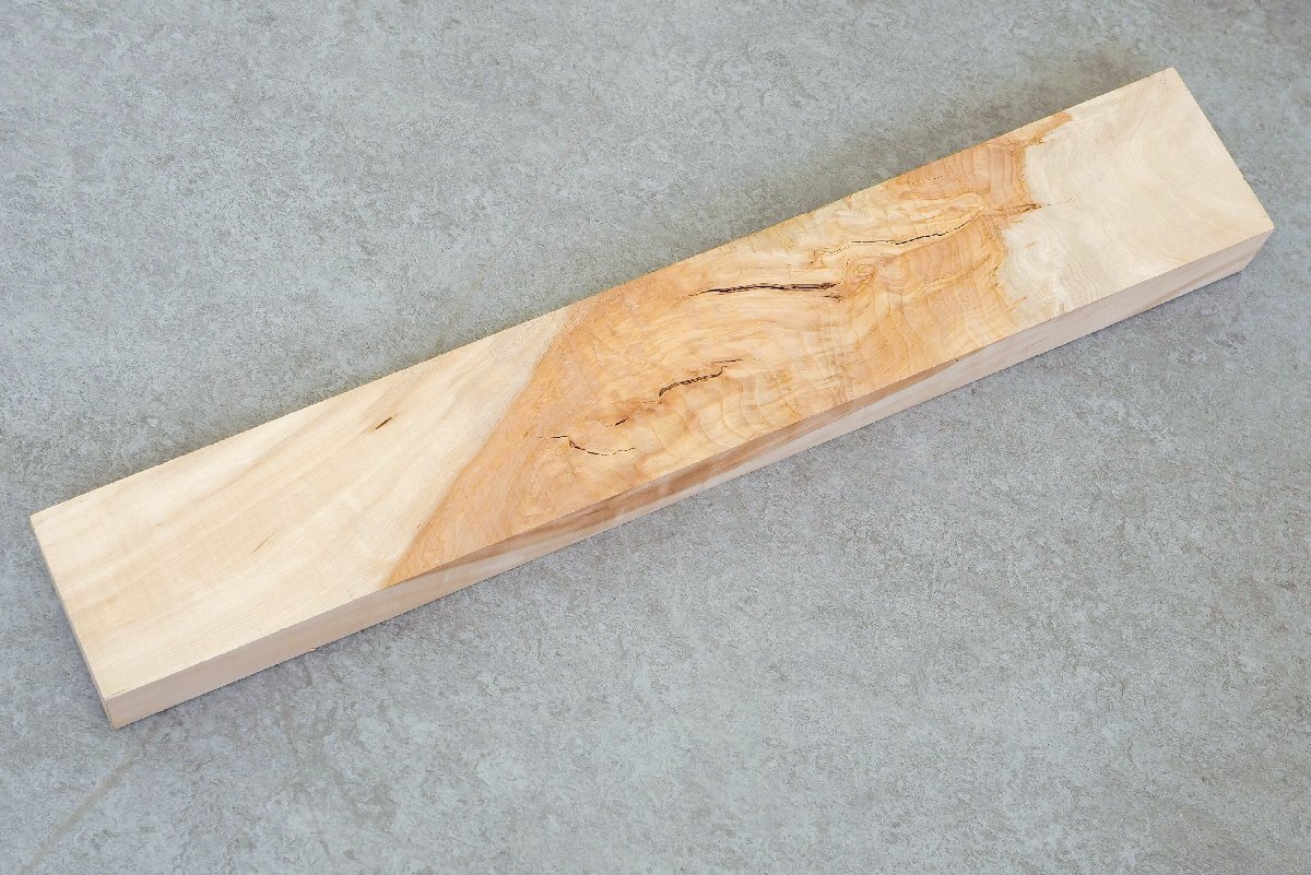 トチ 橡 680×104~110×50mm 木材 銘木 板材 板 角材 材木 天然木 無垢材 乾燥材 木工 クラフト DIY【10250301020】拍卖