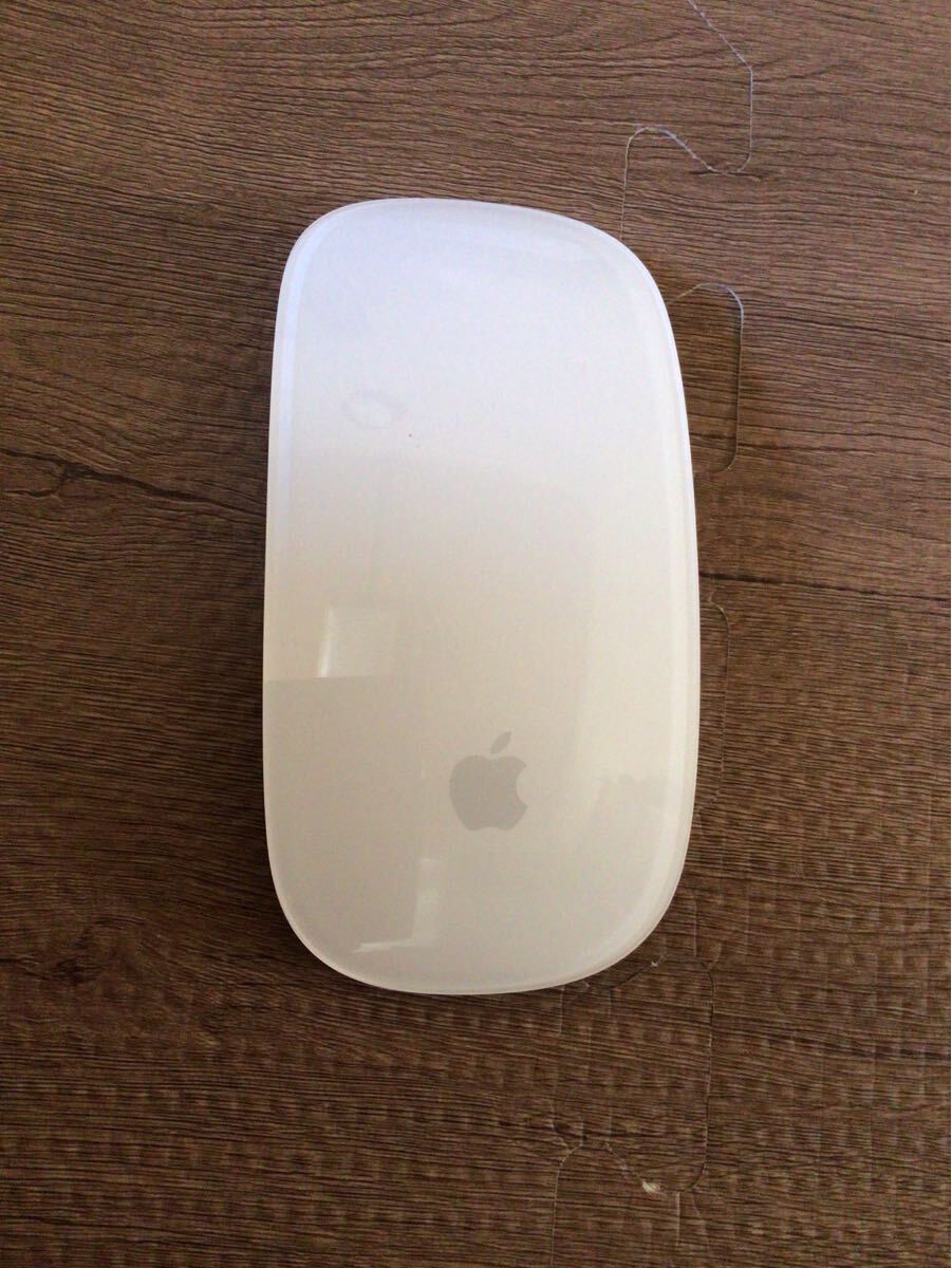 アップル Apple マジックマウス2 Magic Mouse ワイヤレスマウス ホワイト A1657 中古 美品 ブルートゥース Bluetooth Lightningポート充電拍卖