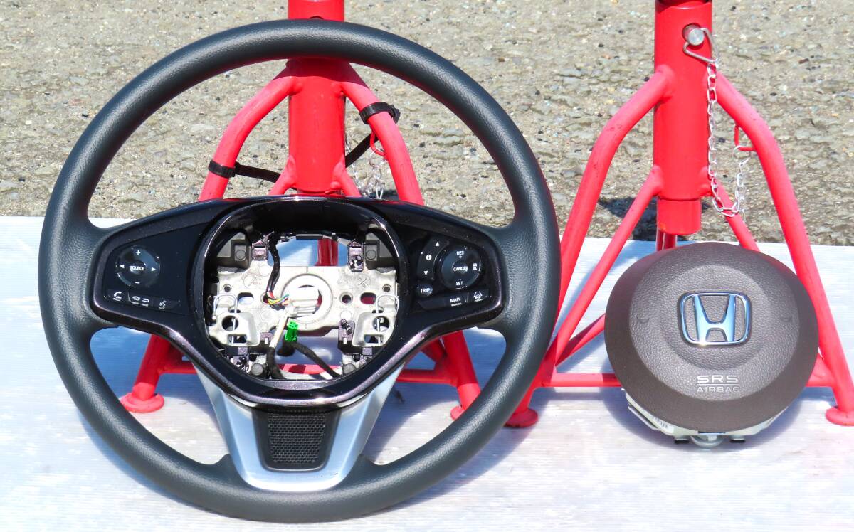 R4? JF3 JF4 N BOX Nボックス カスタム 純正 ステアリング ハンドル ステアリングリモコン 付き / 約25000km拍卖