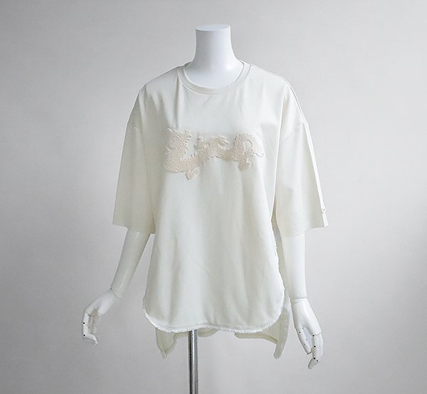 VIVIENNE TAM ◆ ドラゴン刺繍 半袖 カットソー アイボリー サイズ38 ストレッチ ロングテール Tシャツ ヴィヴィアンタム ◆ES22拍卖
