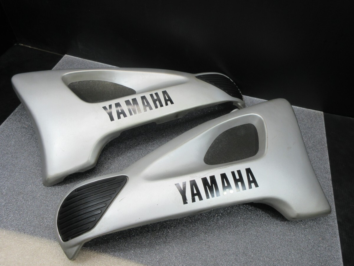 【D1239】ヤマハ ジール250 タンクサイドカバー左右 美品!!【茨城発】3YX ZERL250同梱多いほど送料お得!売切! ジール拍卖