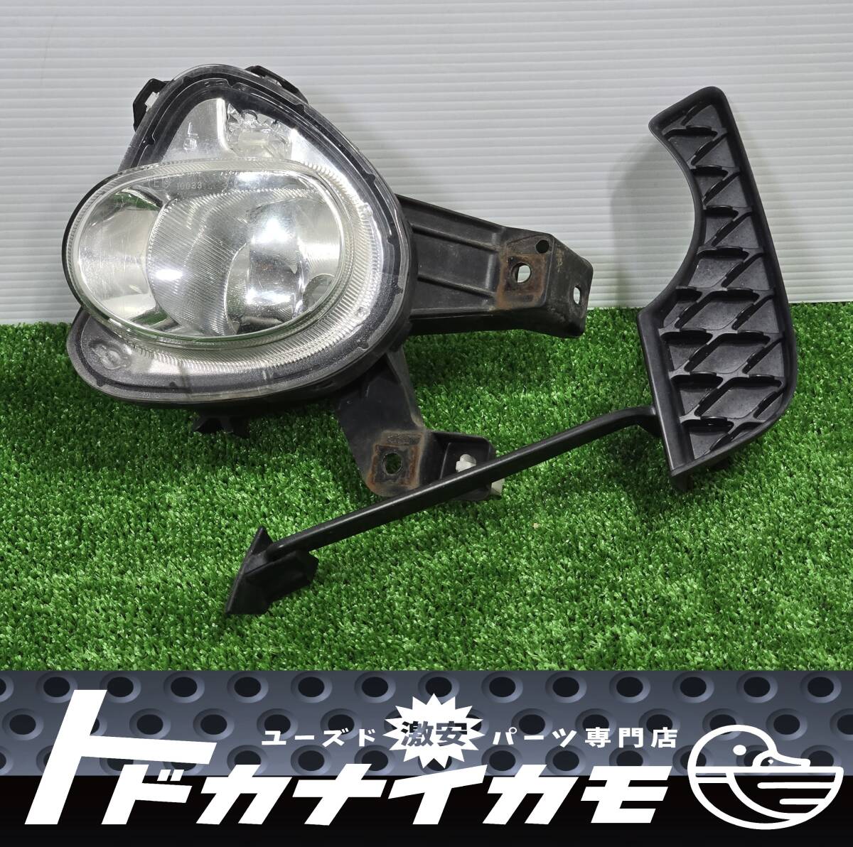 ★送料無★【破損無】クラウン 前期 フォグランプ フォグライト 左側 LH 助手席側 KOITO 30-356 GRS200 GRS201 GRS202 GRS203 GWS204 ka-4拍卖