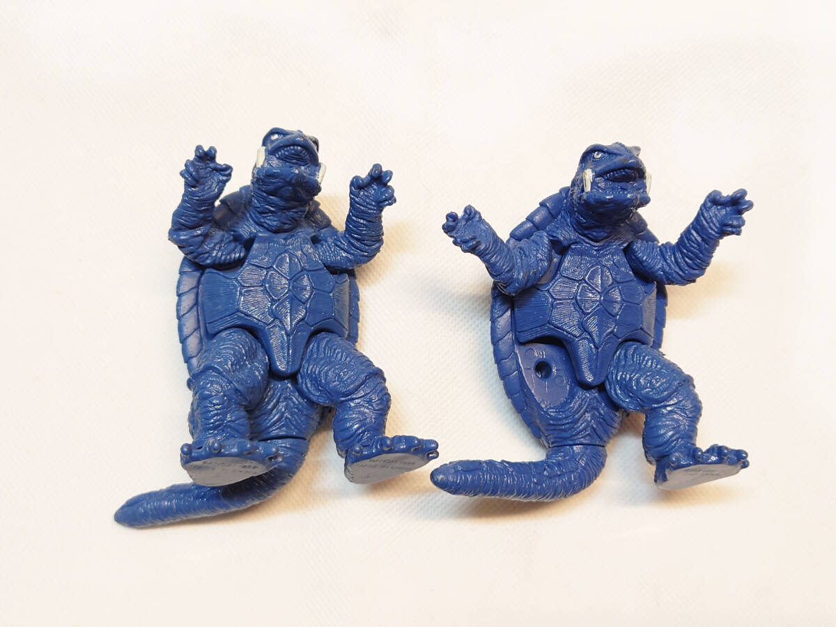 BANDAI フィギュア 2体 バンダイ ガメラ ハイパーガメラ 1体はジャンク 拍卖
