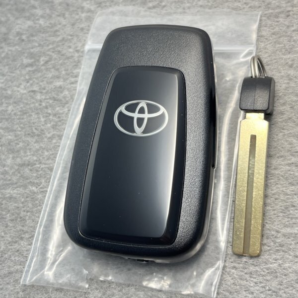 初期化済み ZN6 86 トヨタ純正スマートキー 新品電池、キー付き 281451-6460 再登録 スペア《別途鍵カット可能》ハチロク拍卖