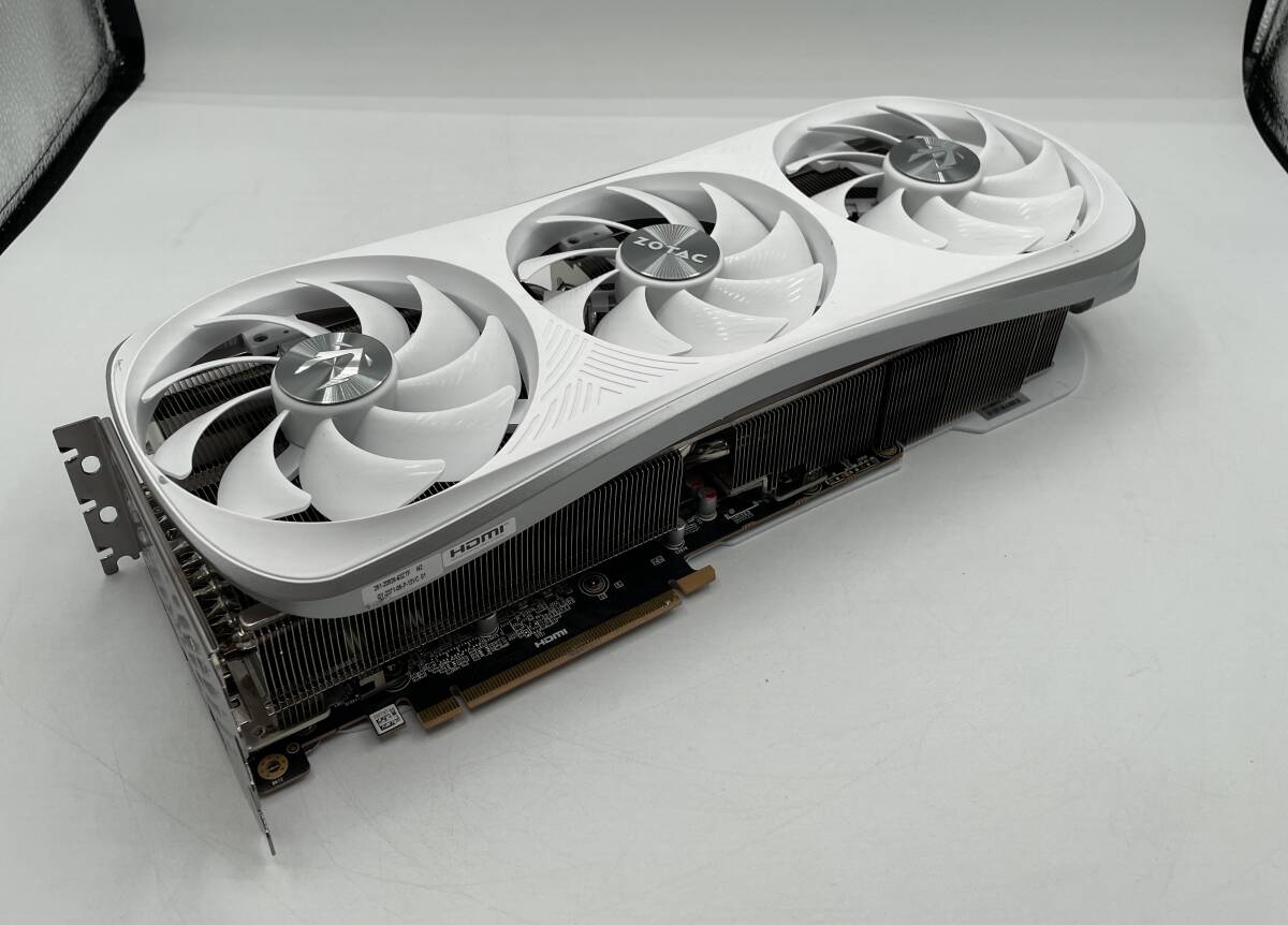 ZOTAC GAMING GeForce RTX 4090 グラフィックボード パーツ取り【003】拍卖