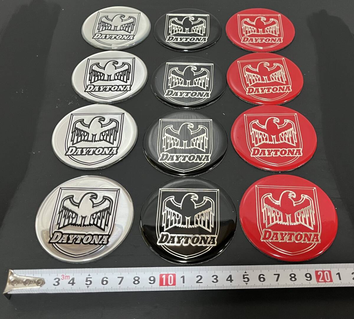 DAYTONA デイトナ センターキャップ エンブレム 新品未使用品 12枚セット 希少 ハイエース ホイール拍卖