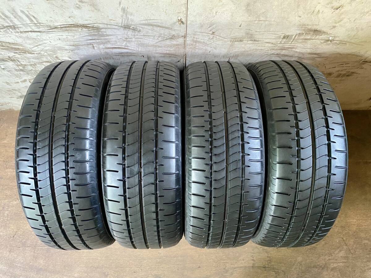 BRIDGESTONE NEWNO 215/60R16 95H 中古タイヤ4本セット拍卖