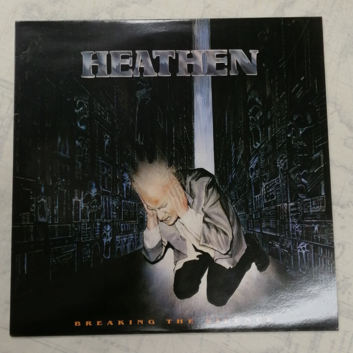 E10 中古LP 中古レコード ヒーゼン HEATHEN breaking the silence MFN 75 UK盤 1987年拍卖