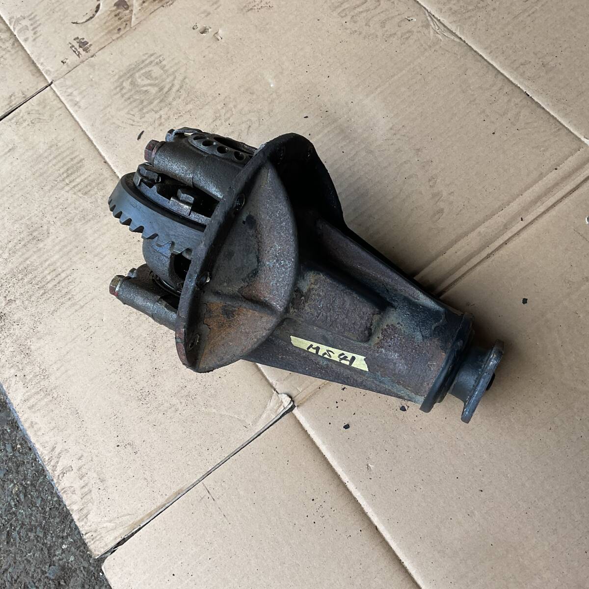 トヨタトヨペットクラウン2000ms41のデフ中古です。拍卖