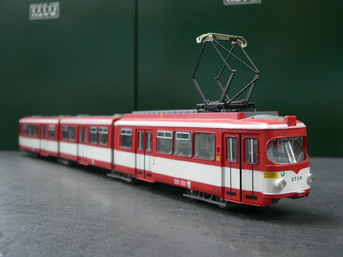 *もけいや松原* ROCO 43192 KVB デュワグ GT8 ケルン市電 3車体連接トラムM付 標準塗装 付属品未使用 DC2線式拍卖