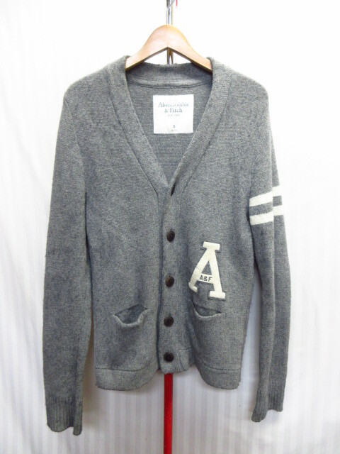 アバクロンビー&フィッチ ニットカーディガン メンズS ラビットウールニットジャケット レタードニットセーター グレー白ライン 09301拍卖
