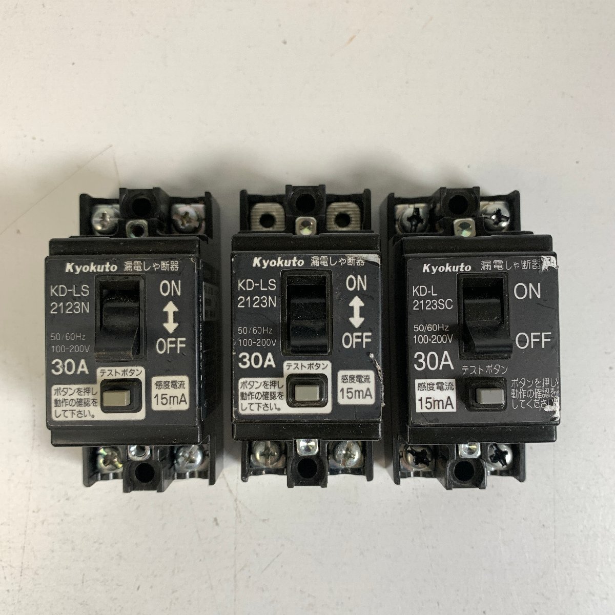 Y8-717 Kyokuto 漏電遮断器 KD-LS 2123N KD-L 2123SC 30A 15mA 3個セット 愛知 60サイズ拍卖