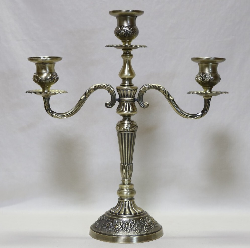 キャンドルスタンド欧風復古 三灯燭台    DT11拍卖