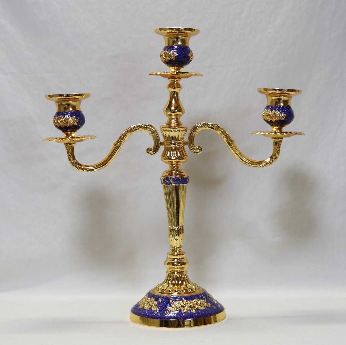 キャンドルスタンド欧風復古 三灯燭台    DT08拍卖