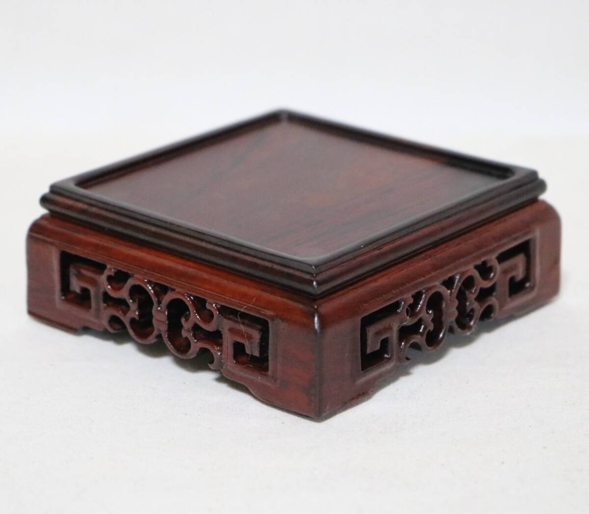 台座 印章台座・飾台 唐木紅木 6.8×6.8     DR05拍卖