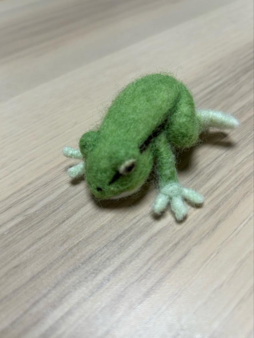 羊毛フェルト かえる 雨蛙 ハンドメイド拍卖