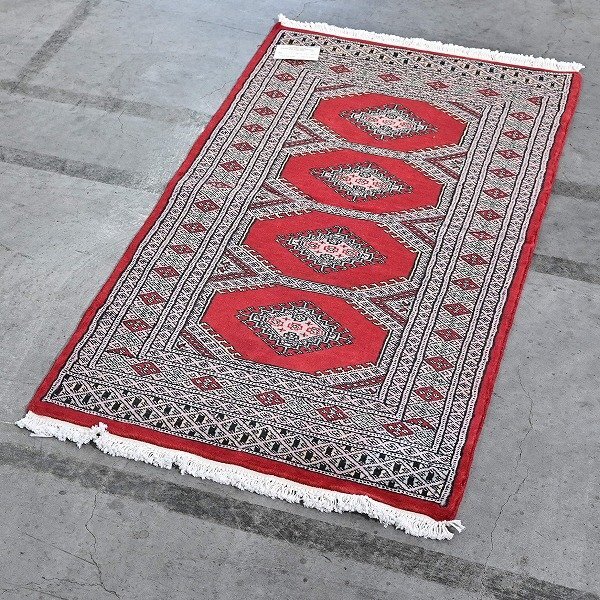 新品 未使用 パキスタン製 手織り ウール絨毯 ラグ ボハラ柄 ギュル文様 ハンドノット 羊毛 カーペット マット ホテル 応接室 P-106拍卖