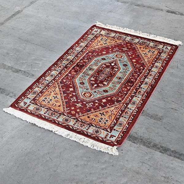 新品 未使用 パキスタン製 手織り ウール絨毯 ラグ ハンドノット トライバル柄 幾何学模様 ヴィンテージ風 カーペット ホテル P-115拍卖