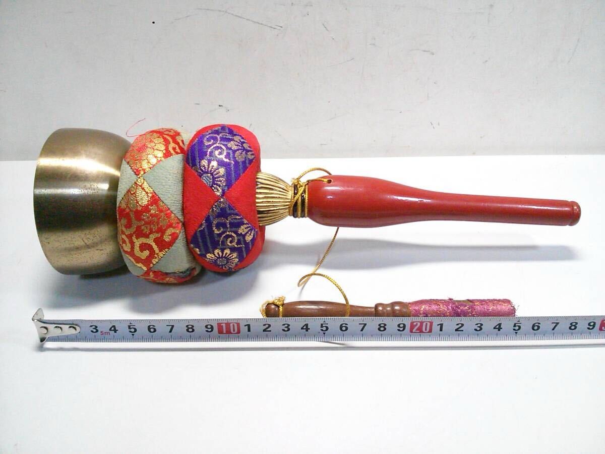 ◆手持ち印金セット朱塗り柄◆携帯おりん◆2.8寸◆真鍮製◆美しいかたい高音◆法要◆墓参り◆寺院用仏具◆拍卖
