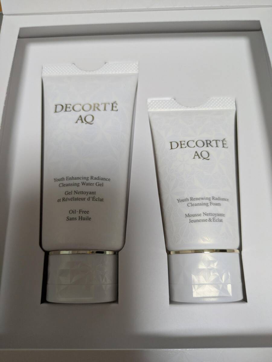 コスメデコルテAQ 今期新品 限定 ギフトサイズ ラディアンスウォータージェルクレンジング ラディアンスエアリークリームウォッシュ 4224円拍卖