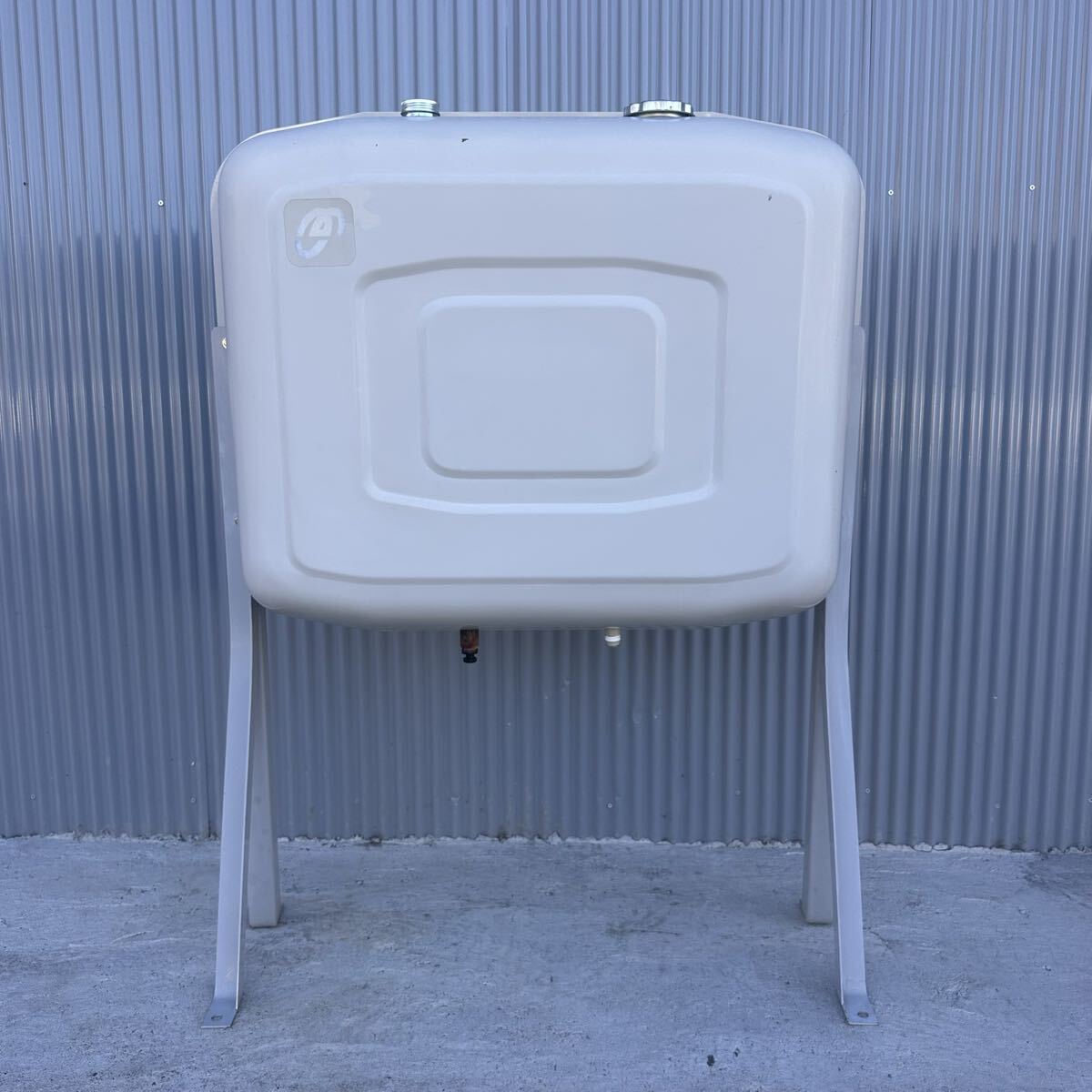 89リットル オイルタンク 灯油タンク 灯油ボイラー 屋外用 燃料タンク OT-95S 拍卖