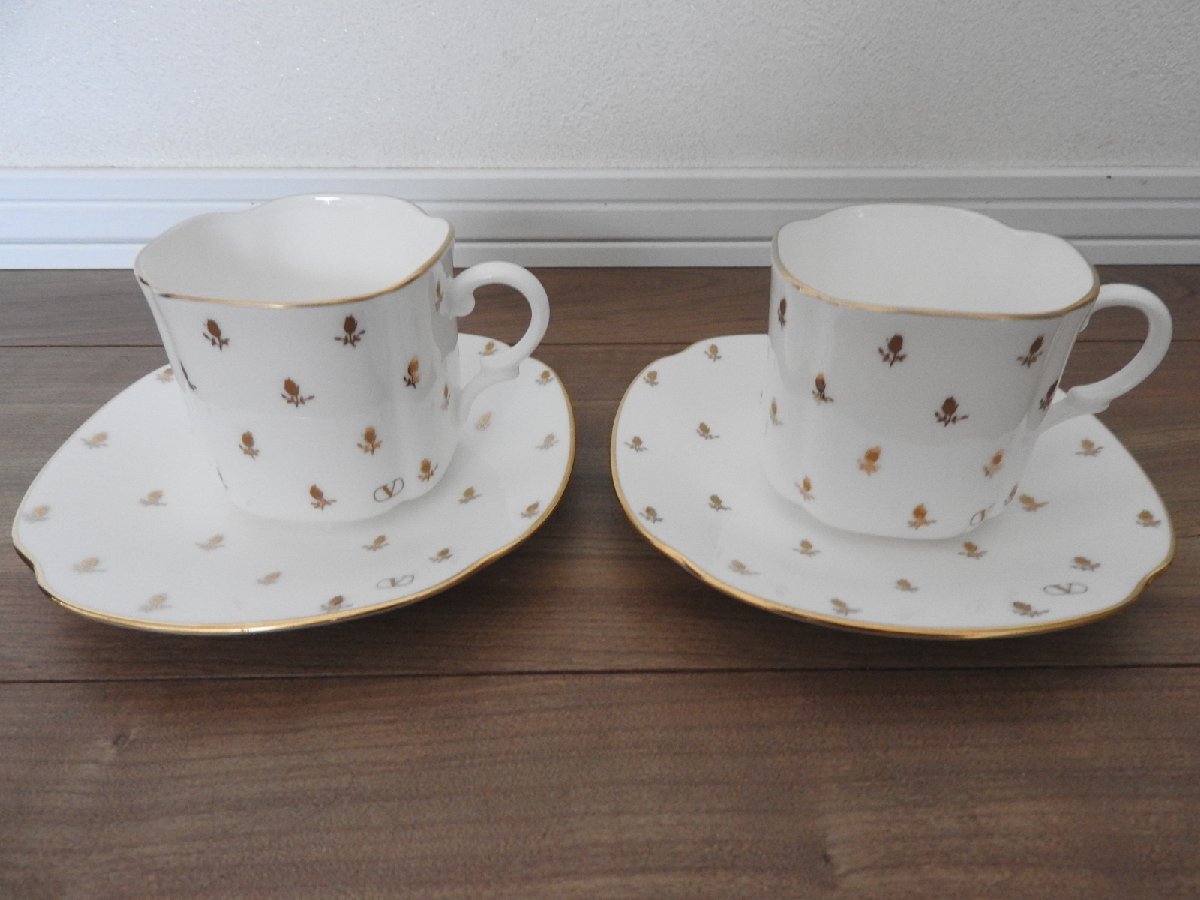 ★★送料無料 valentino garavani sango カップ&ソーサー 2客 ヴァレンチノ ガラバーニ 茶器 ペアセット拍卖