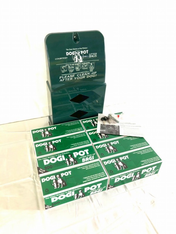 【米軍放出品】未使用品 犬用 排泄物処理用バッグディスペンサーセット 犬用トイレ袋+ディスペンサー DOGIPOT (100) ☆BJ23AK-W#25拍卖
