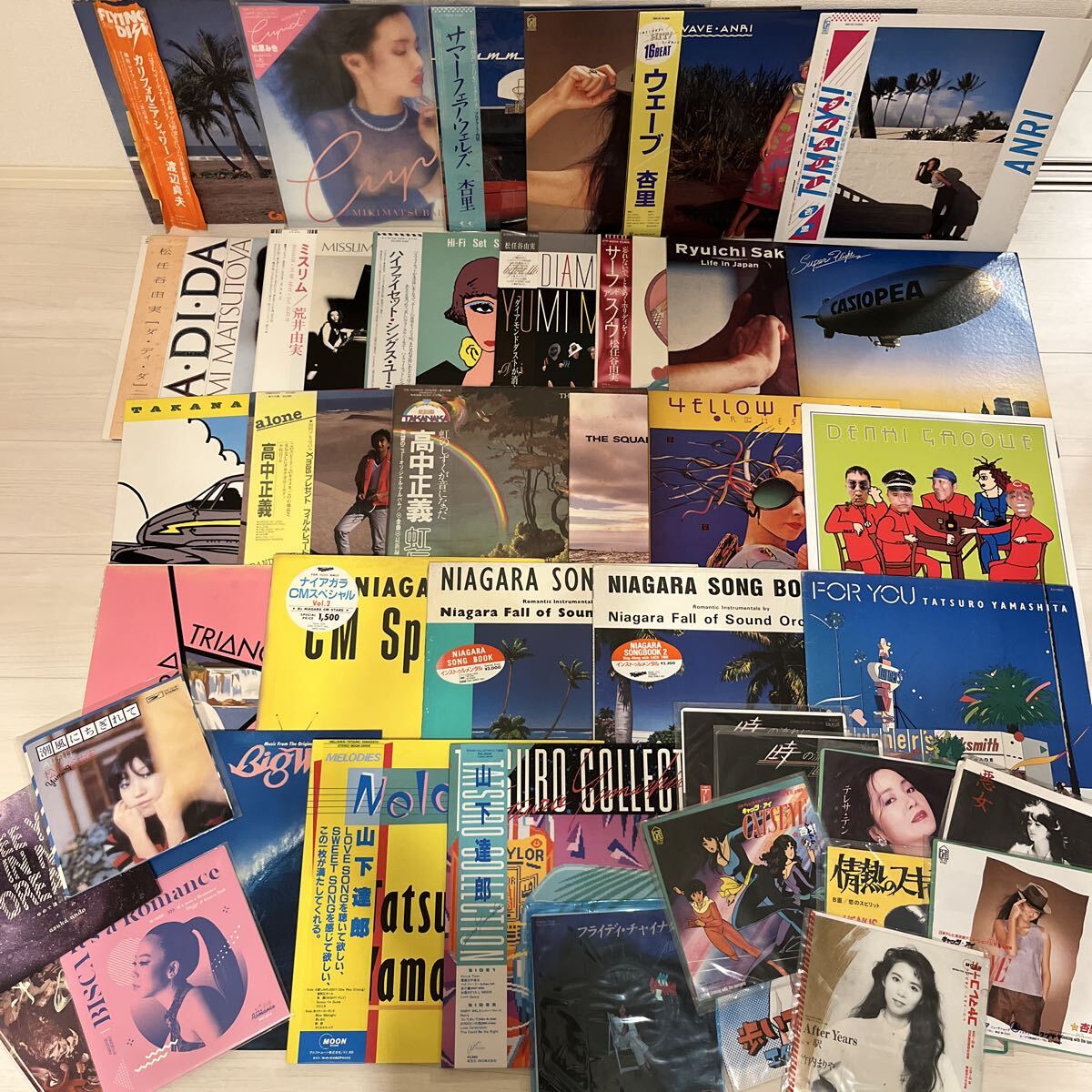 まとめ売り LP レコード 山下達郎 杏里 高中正義 YMO 坂本龍一 電気グルーヴ 大瀧詠一 泰葉 松任谷由実 ナイアガラ 松原みき シティポップ拍卖