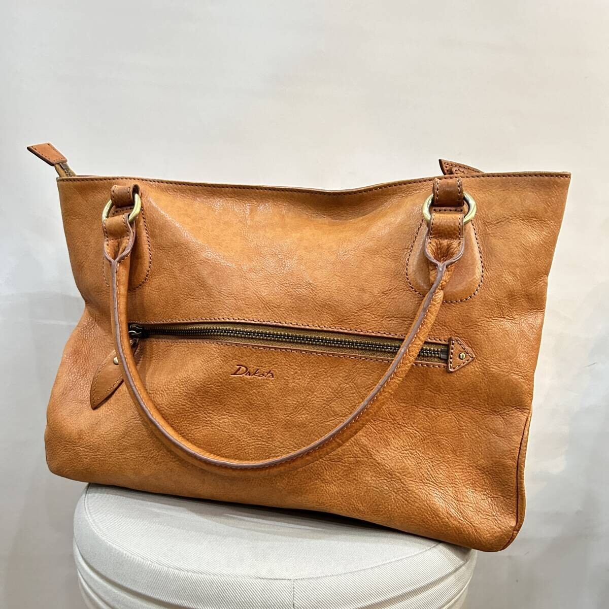 dakota / ダコタ レザートートバック ハンドバック 刻印 キャメル a4収納可能 多収納 大容量 used拍卖