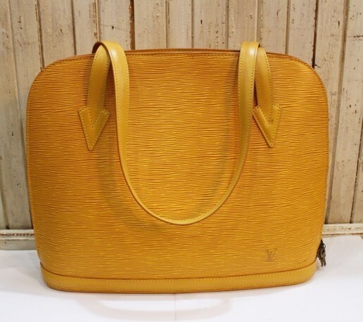 ★LOUIS VUITTON/ルイヴィトン エピ リュサック M52289 タッシリ イエロー レディーストートバッグ レザーバッグ 鍵付き 刻印確認済み ★拍卖