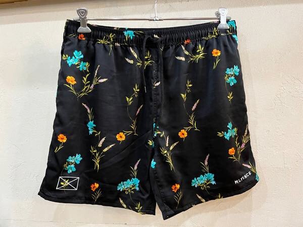 ☆MLVINCE/メルヴィンス 21SS FLORAL BEACH SHORTS sizeXL メンズ ブラック系 フローラルビーチショーツ ハーフパンツ 古着 used☆拍卖