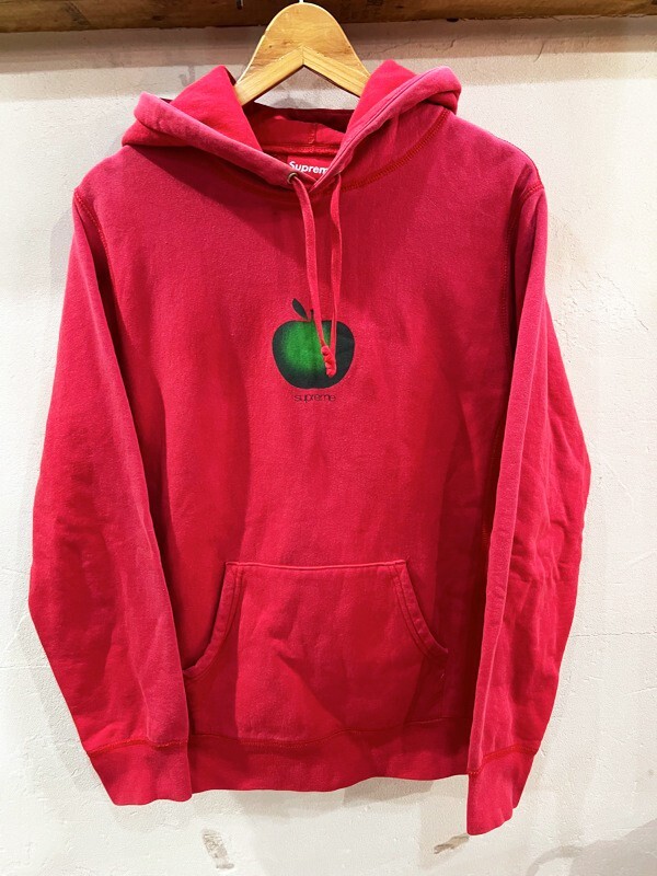 M6★19ss Supreme/シュプリーム Apple Hooded Sweatshirt アップルプリントフーディー パーカー レッド メンズ Mサイズ ★拍卖