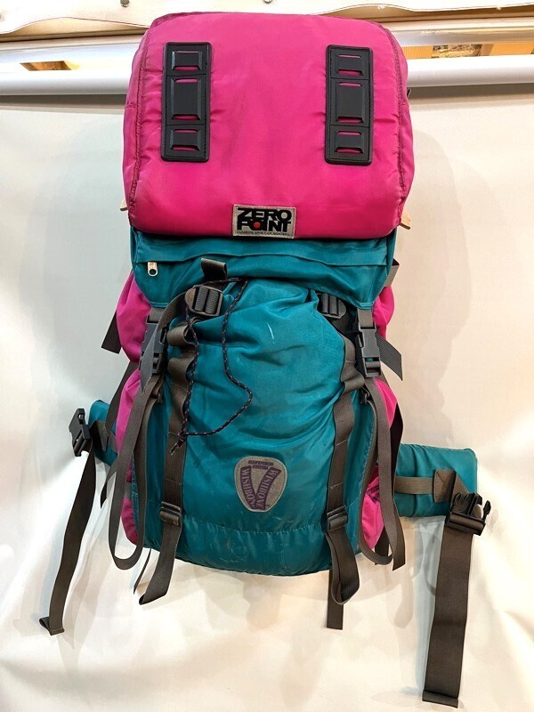 レトロなカラーリング mone-bell/モンベル ZERO POINT WISH BONE ゼロポイントバックパック リュック アウトドア トレッキング 登山拍卖