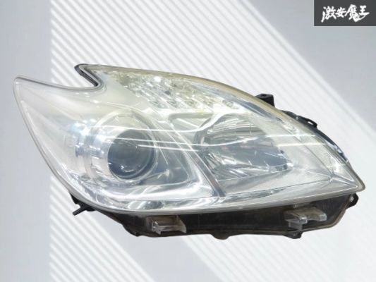 【割れ無し!!】トヨタ 純正 ZVW30 プリウス ハロゲン ヘッドライト ヘッドランプ 右 右側 運転席側 打刻 イ KOITO 47-29 即納 棚15-4拍卖