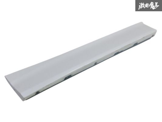 ☆割れなし☆ トヨタ 純正 MZRA90W ZWR90W 90系 ノア ヴォクシー ドアパネル サイド プロテクター フロント 左 左側 助手席側 パール白系拍卖