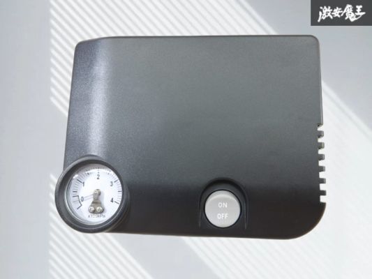 【未使用】タイヤ充填用エアコンプレッサー エアコンプレッサー 空気圧調整 空気入れ パンク修理 車載機 車載工具 即納 棚4-4-E拍卖