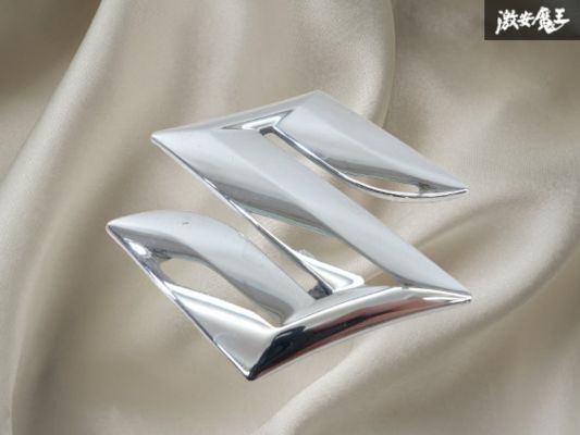 SUZUKI スズキ 純正 メッキ エンブレム 約8cm×約8cm 1枚 即納 在庫有 棚89-3-A拍卖