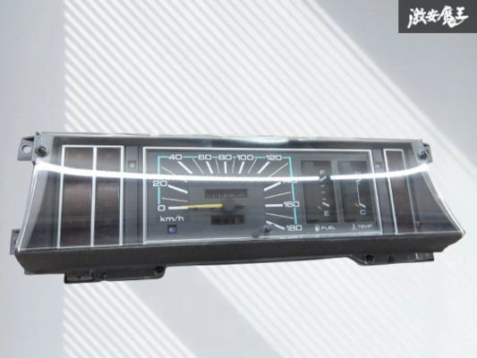 【実働外し!!】日産 純正 WY30 Y30 セドリック 1995年式 スピードメーター 速度計 計器 走行距離 111385Km 014 FW0230 NISSAN 旧車 棚4-1拍卖