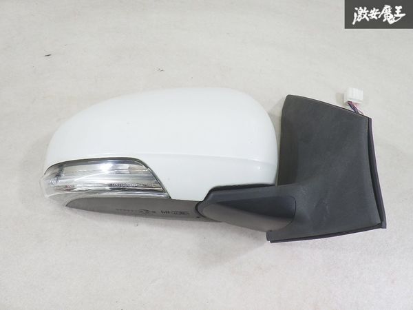 【保証付】 トヨタ 純正 KGJ10 IQ 2009年 サイドミラー ドアミラー 片側のみ 7ピン 070 ホワイトパールクリスタルシャイン 即納 棚13-2拍卖